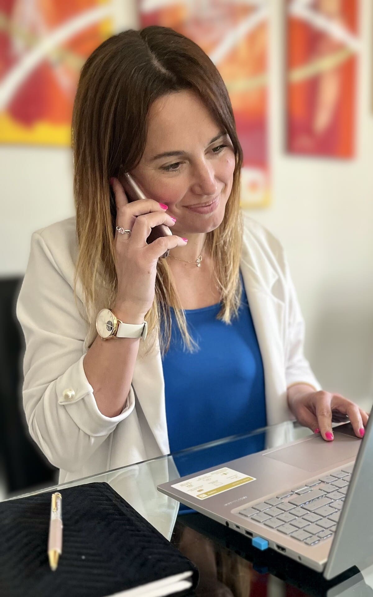 Accompagnement d'une Praticienne en relation d'aide et coaching Stéphanie Regairaz au tel en remplissant le formulaire